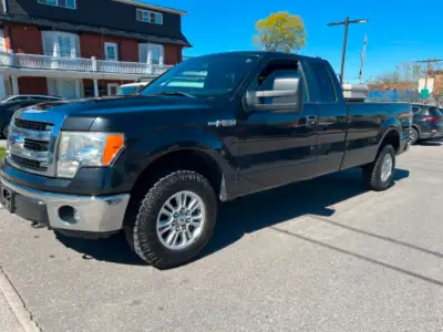 1 owner 2014 Ford F-150 8 FOOT BOX