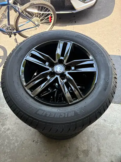 225/65/17 Michelin Defender LTX M/S Tires Mounted and Balanced on OEM Ford Rims with TPMS Sensors 5x...