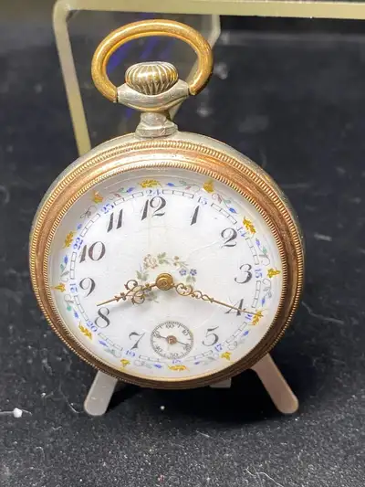 Antique Pocket Watch Works Well. For sale in Vancouver, BC only Cash only