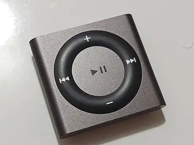 Apple iPod Shuffle 4th Generation 2GB  A1373 . .Good condition ,, View more