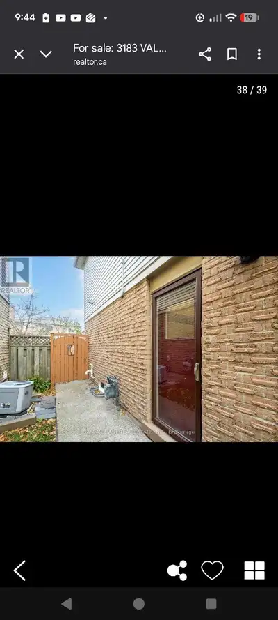 Very convenient and quiet location. Minutes to QEW and 403. Also, TTC buses 2-5 min from the house-...