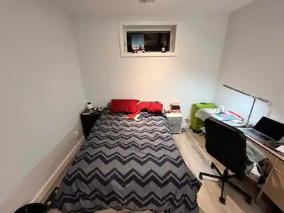 Renovated large room rental. 2 mins walk to yonge sheppard TTC