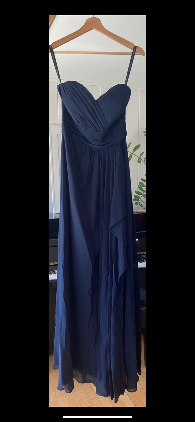 Robe de demoiselle d’honneur, bal ou soirée dans Femmes - Robes et jupes  à Ville de Montréal - Image 2