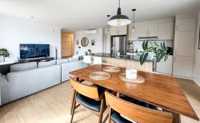 4 1/2 CONDO A LOUER * 1 MOIS GRATUIT
