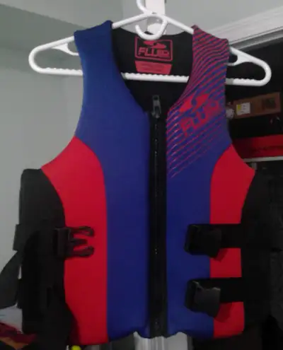 Life Jacket (Pristine Condition), View more