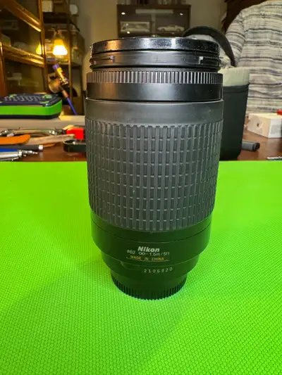 Nikon 70 – 300 mm 1:4-5.6G AF Nikkor F-mount Lens – LIKE NEW, View more