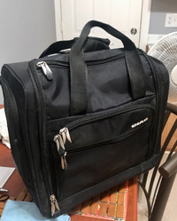 Luggage carry on (suitcase)