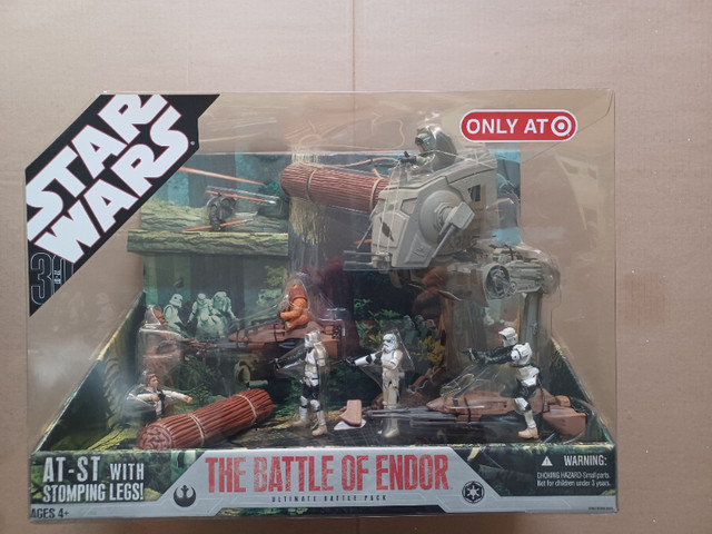 Battle of Endor Starwars Target exclusive set 2007 MIB in Toys & Games in Oakville / Halton Region