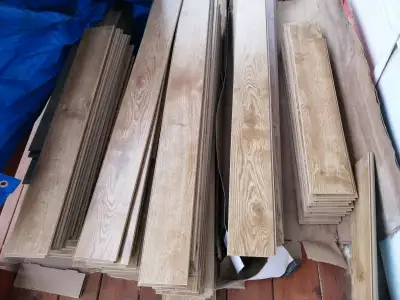 $0.75/sf-mint condition T&G laminate floor, View more