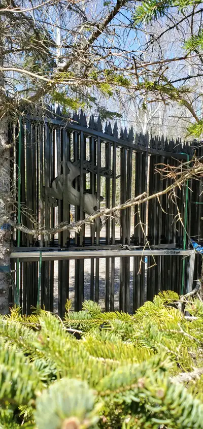 14ft dual gates with deer motif, lockable, View more