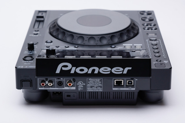 Pioneer CDJ-900 Professional multi player w/ cables dans Appareils électroniques  à Longueuil/Rive Sud - Image 4
