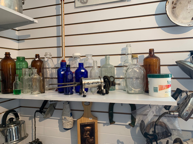 Antique store inventory for sale. in Arts & Collectibles in Gatineau - Image 4