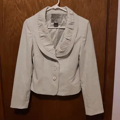 Mac & Jac grey blazer size 4, View more