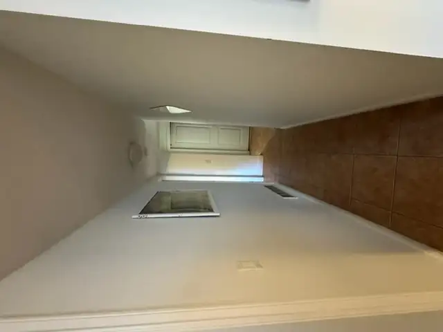 basement suite for rent in Long Term Rentals in Burnaby/New Westminster - Image 10