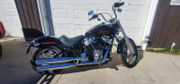 FOR SALE:   BRAND NEW 2023 HARLEY DAVIDSON MOTORCYCLE