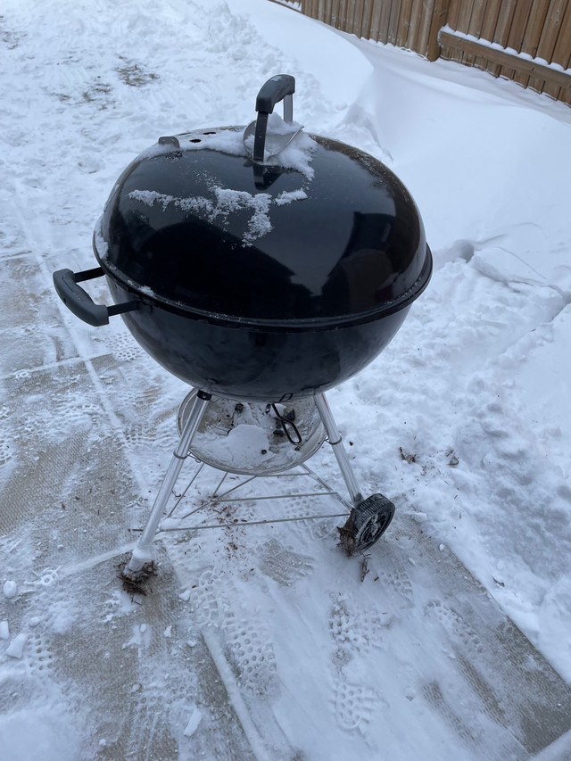 Webber kettle in BBQs & Outdoor Cooking in Saskatoon