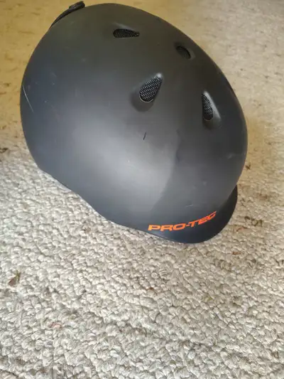 Helmet, Ski or snowboard, size Large, barely used, View more