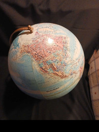 Globemaster Globe.