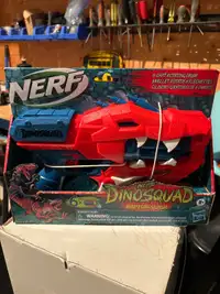 Nerf Dinosquad raptor slash 