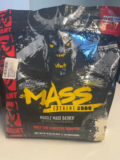 Mutant Mass Extreme Gainer Whey Protein Powder Build Muscle Size and Strength High Density Clean Cal...