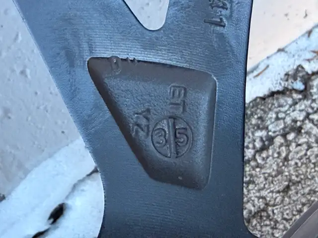 EURO DESIGN 18 INCH AND MICHELIN X-ICE SNOW WINTER TIRES in Tires & Rims in Markham / York Region - Image 9