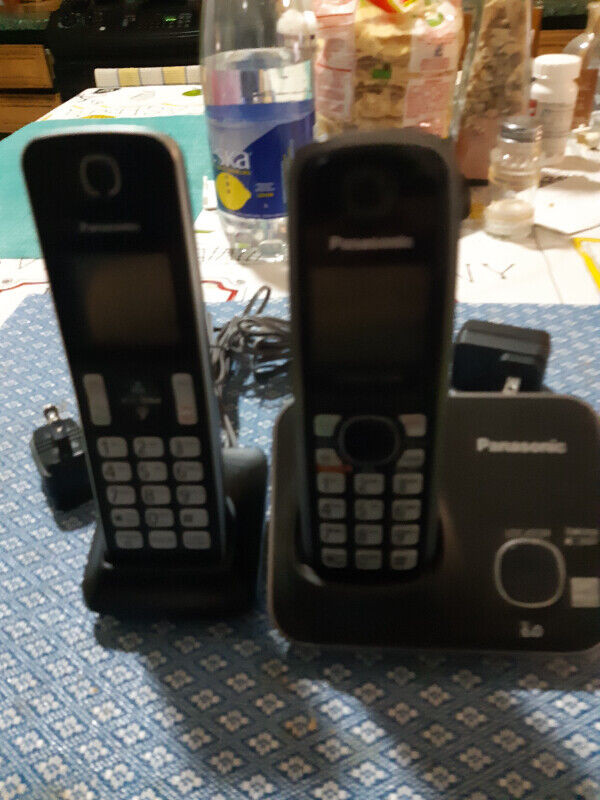 Système téléphonique sans fil avec répondeur Panasonic dans Téléphones résidentiels et répondeurs  à Ville de Montréal - Image 2