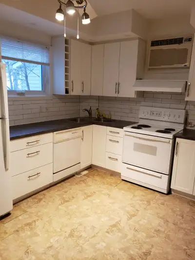 Wolseley 3BR lower duplex