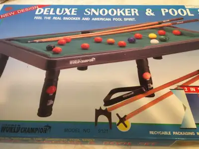 NEW VINTAGE POOL SNOOKER TABLE GAME SET, View more