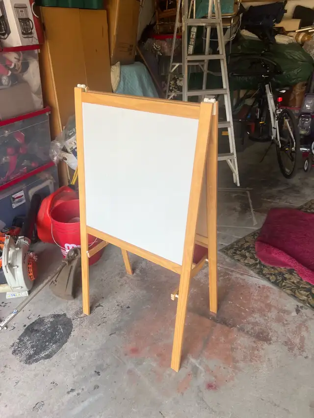 white drawing board 63771550241281121