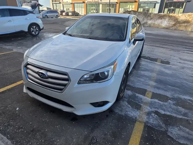 Subaru legacy 3.6R (2015)