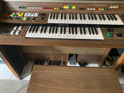Ever want to make a church organ sound - this is the instrument for you! Yamaha Electone organ with...