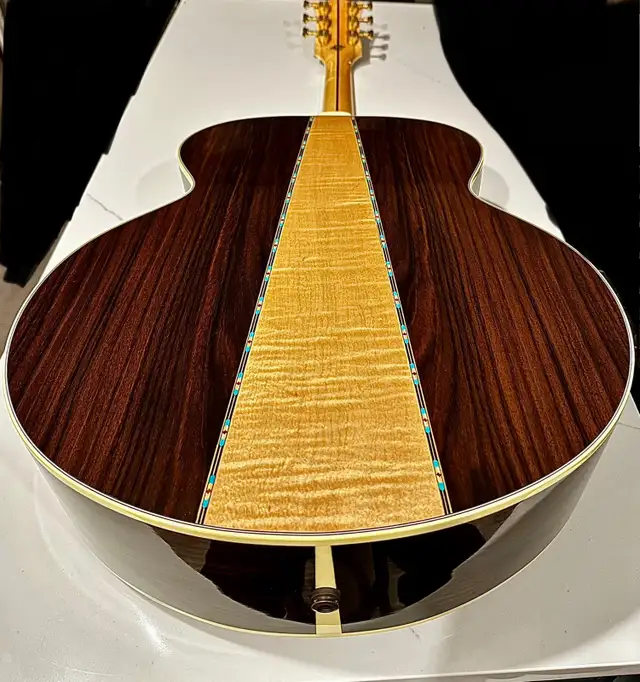 Gibson Custom Shop SJ-200 Regal62863265969537123