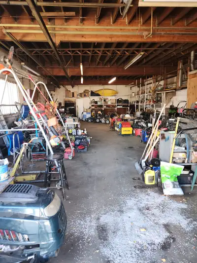 Small Engine Shop Sale, View more
