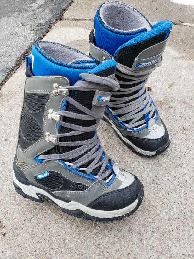 Forum Devon Walsh Snowboard Boots mens size 5$95 in Snowboard in Barrie