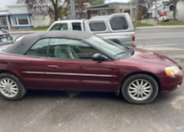 2002 Chrysler Sebring Convertible in Cars & Trucks in Ottawa - Image 3