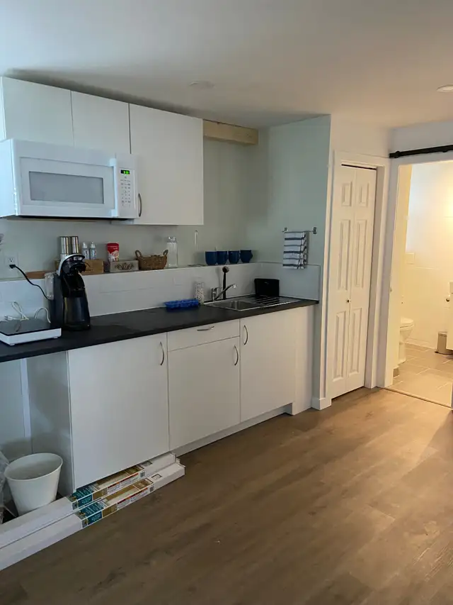 Campbell River Suite for rent in British Columbia in Canada - Image 4