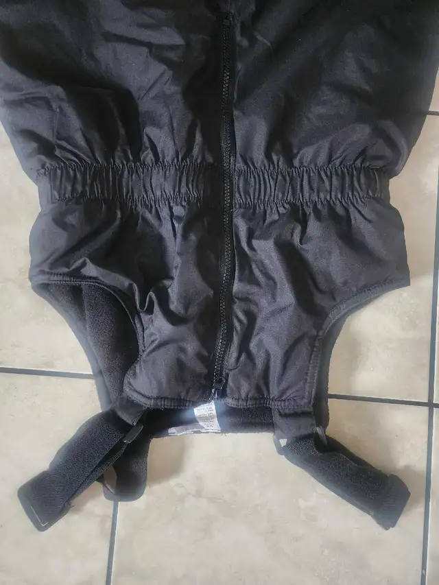 Snow Pants in Kids & Youth in Calgary - Image 4