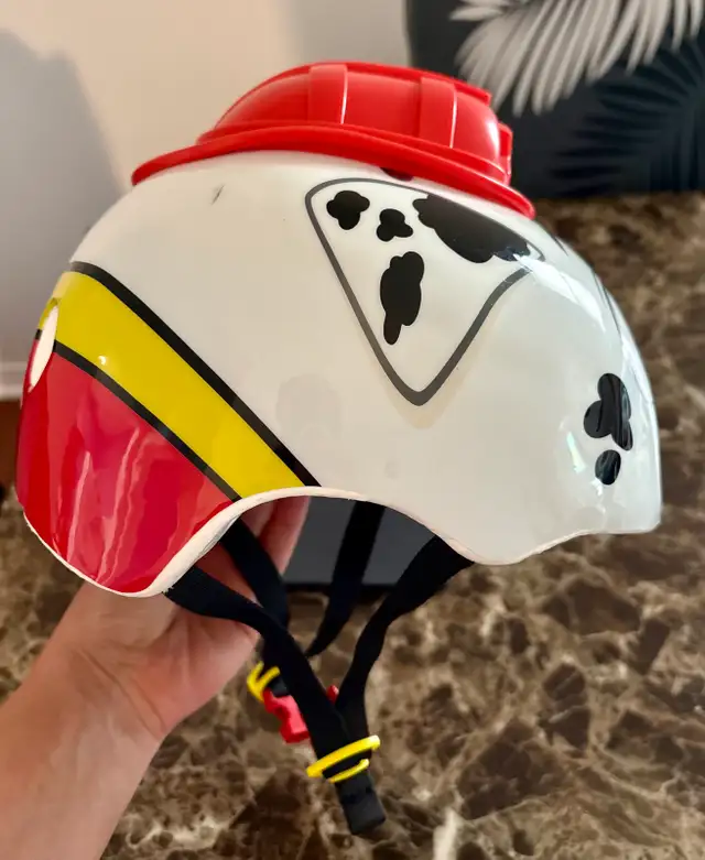 Paw Patrol Marshall Helmet in Toys in Windsor Region - Image 4