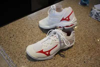 Mizuno womens court shoes, View more