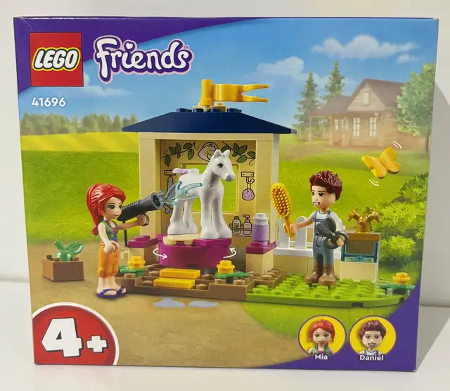 Lego Friends Pony-Washing Stable 41696