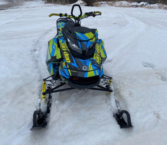 2017 skidoo summit x 165” 850 in Snowmobiles in Regina - Image 2