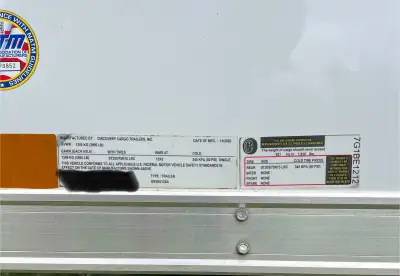 2021 Discovery Caargo trailer 12’Lx 6”WX6’H In good condition, Ramp rear door with side door, interi...