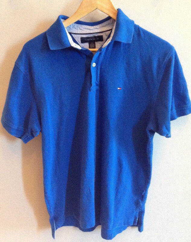 Tommy Hilfiger golf shirt - Medium in Men's in St. Catharines