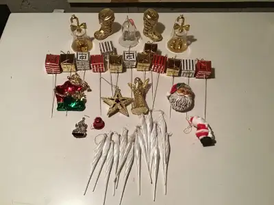 CHRISTMAS IN HOUSE TREE ORNAMENTS. 651, View more