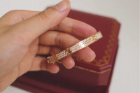 Car-tie-R style Love 18k gold plated silver bracelet 