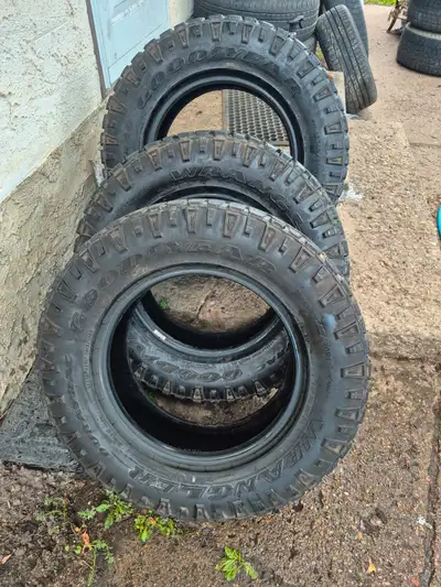 245/70R17 LT (x3) Goodyear Wrangler Duratrac 1@13/32", 1@11/32", 1@7/32" $280 Located in Killarney o...