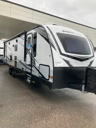 Financing available with zero down Amazing shape super clean bought brand new one year ago only used...