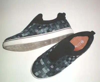 Bernie Mev New York Slip on Woven Shoes Size 40 Womens, View more