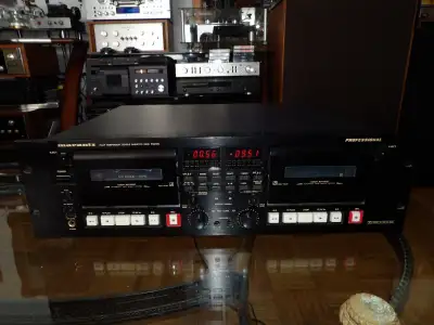 Fully serviced last summer. All belts replaced, lubed and all pots cleaned with deoxit. Works flawle...