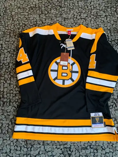 Mitchell & Ness Boston Bruins Bobby Orr Jersey, View more